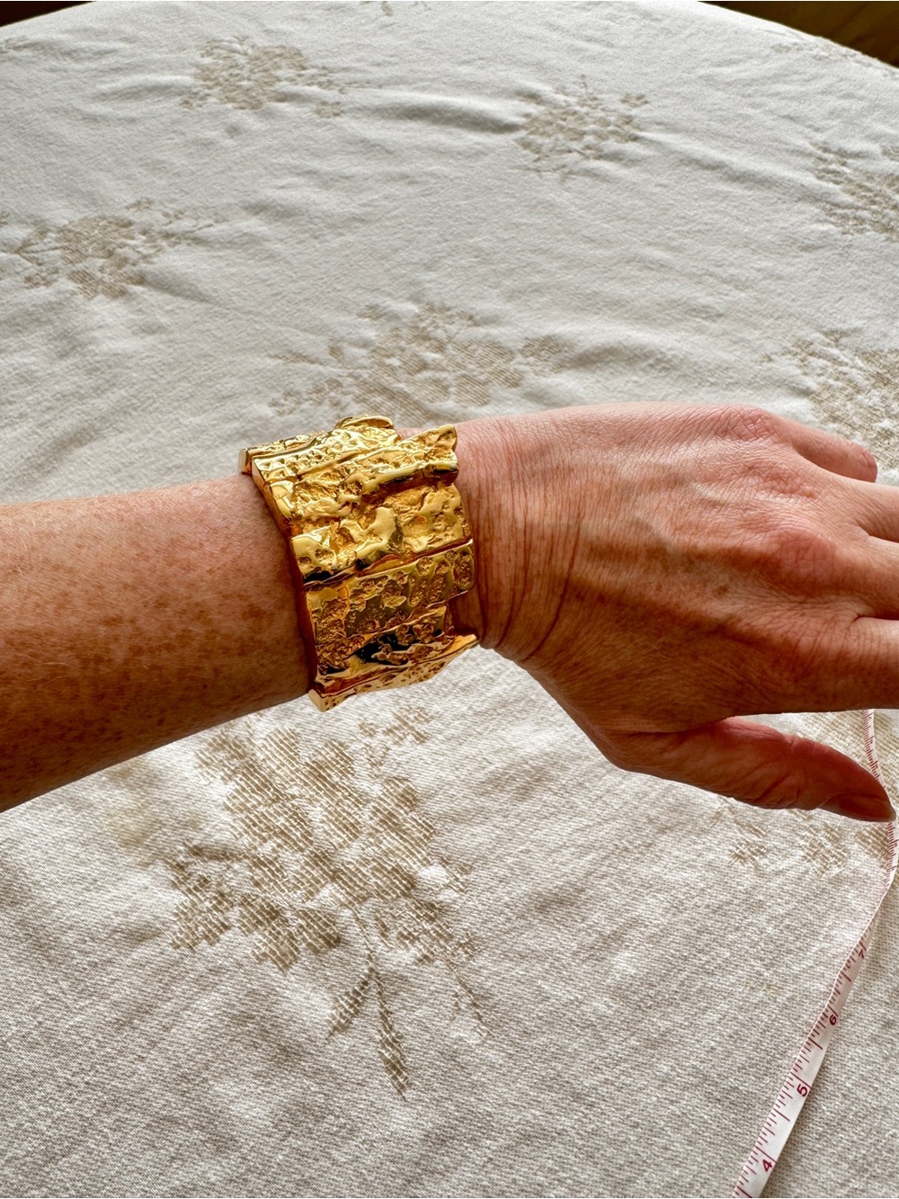 Vintage Textured Gold Cuff Bracelet - Picture 6 of 7